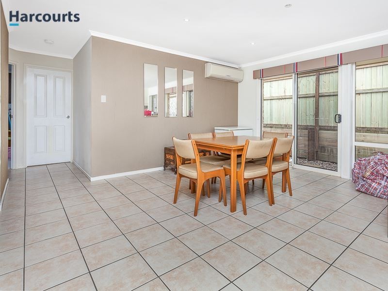 6 Page Street, North Lakes QLD 4509