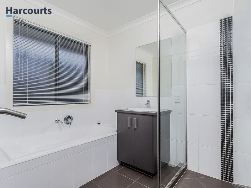 63 Augusta Parade, North Lakes QLD 4509