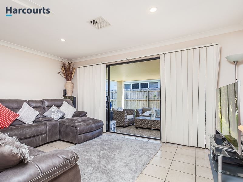 3 Sandpiper Avenue, North Lakes QLD 4509