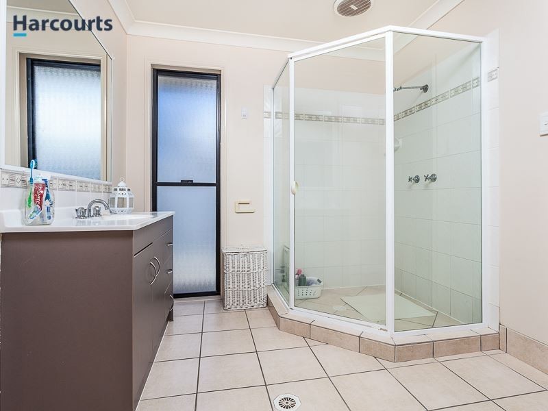 3 Sandpiper Avenue, North Lakes QLD 4509