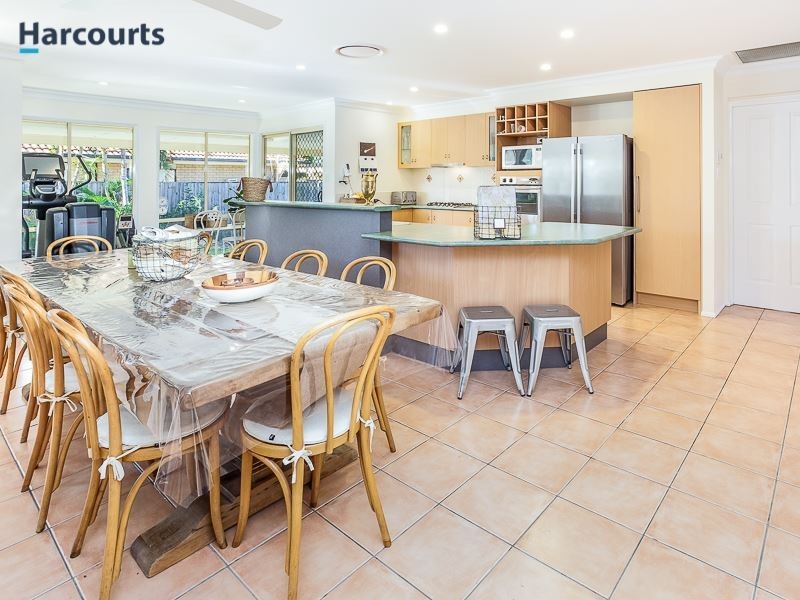 22 Grampion Circuit, North Lakes QLD 4509