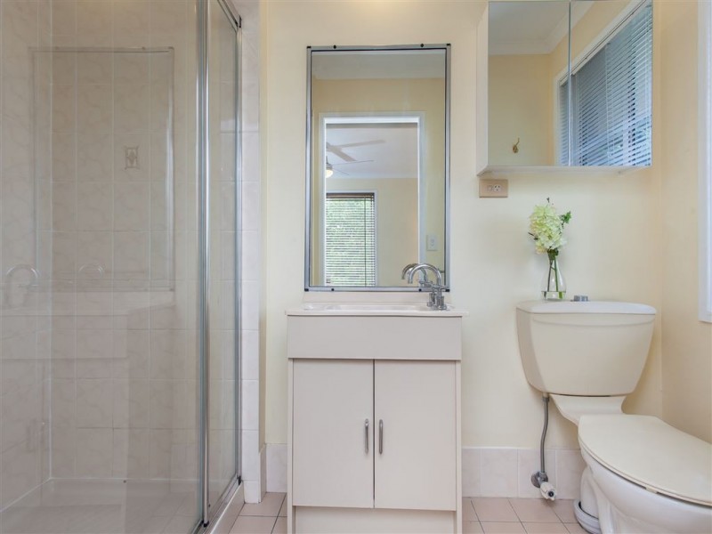 22 Cania Crescent, Petrie QLD 4502