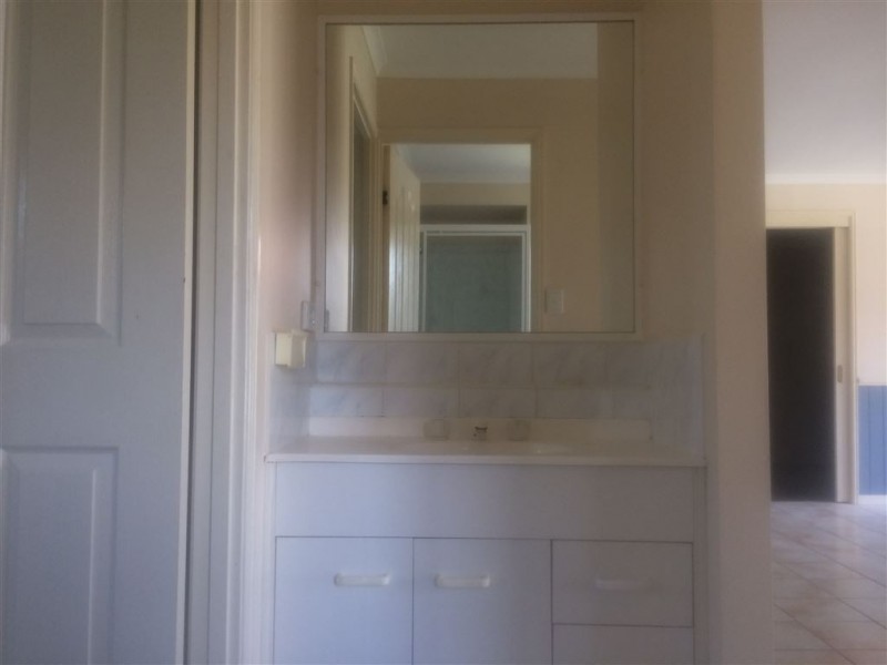 16a Trafalgar Drive, Kippa-ring QLD 4021