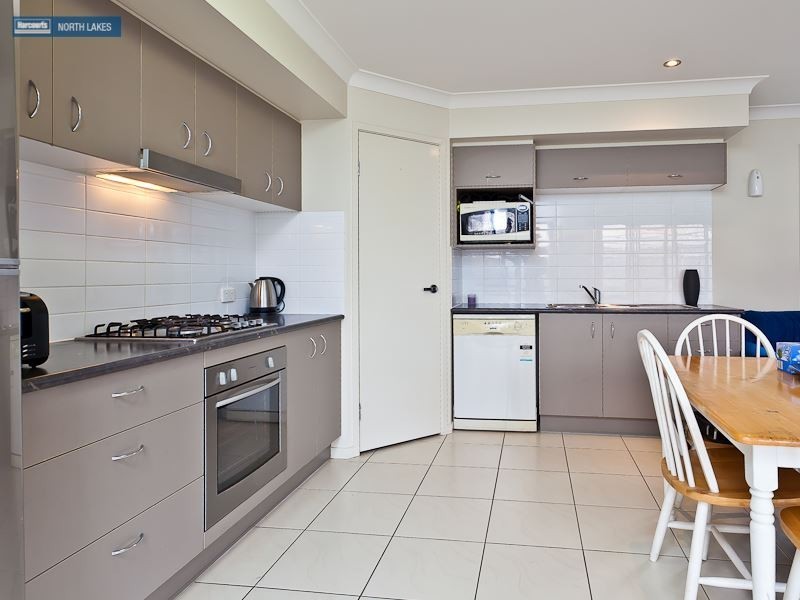 8 Chrysler Circuit, North Lakes QLD 4509