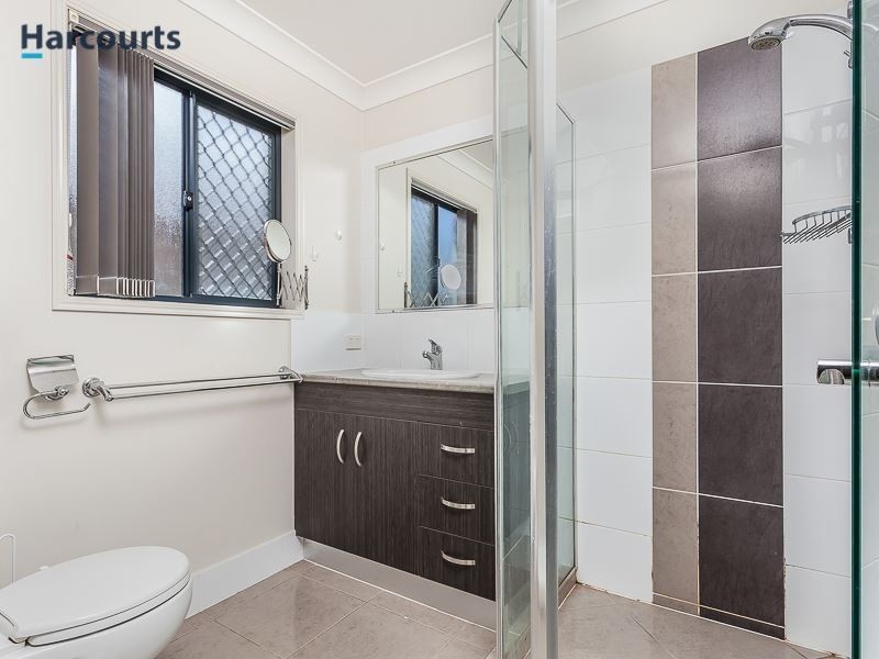 38 Waterlilly Court, Rothwell QLD 4022