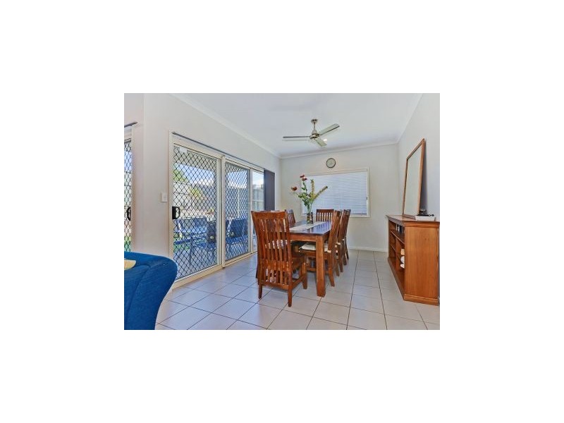 15 Echidna Parade, North Lakes QLD 4509