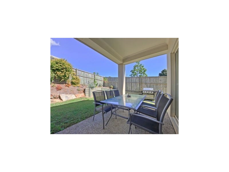 15 Echidna Parade, North Lakes QLD 4509