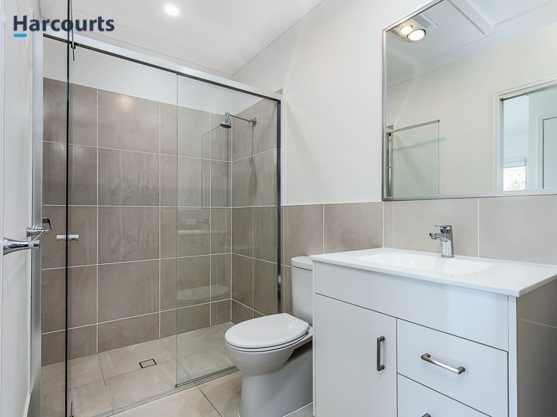 18B Meryll Court, Kallangur QLD 4503