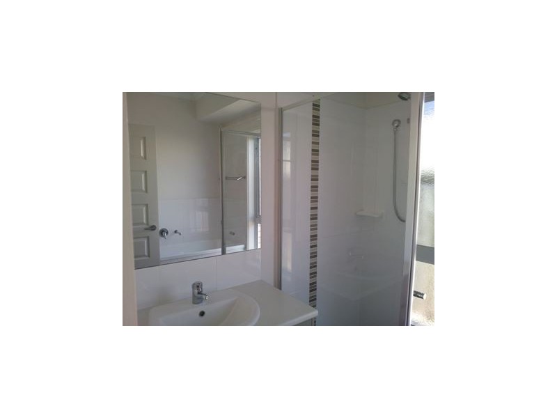 16 Kingfisher Street, Dakabin QLD 4503