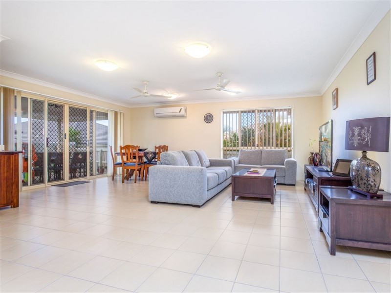 17 Barambah Circuit, Warner QLD 4500