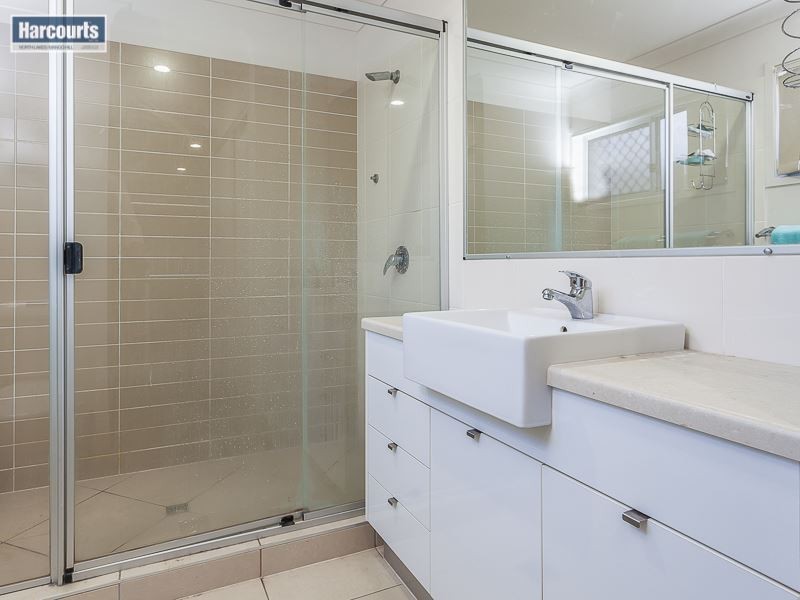 13 Bellthorpe Circuit, Kallangur QLD 4503