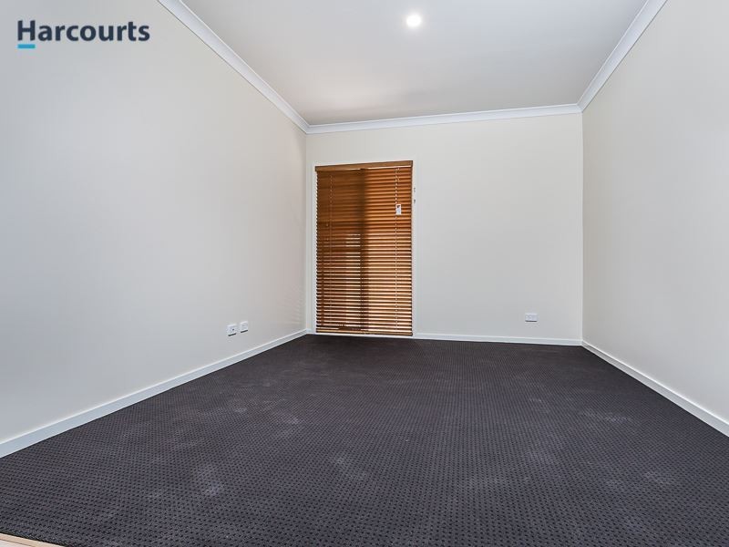 63 Campbell Drive, Mango Hill QLD 4509