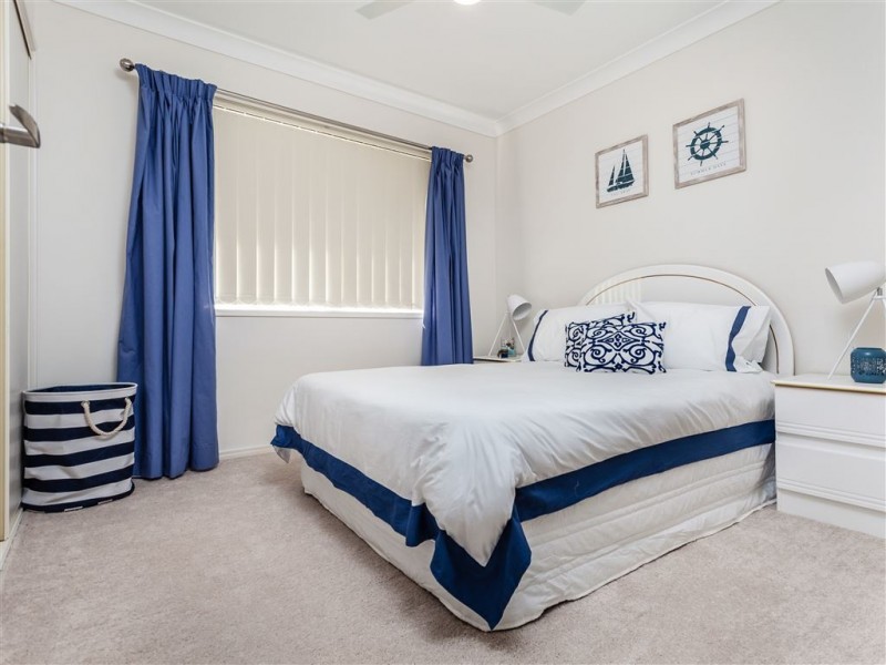 34 Willandra Parade, North Lakes QLD 4509