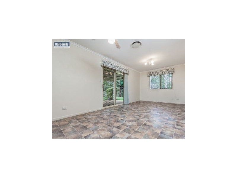 36 Mountain Blue Drive, Kallangur QLD 4503