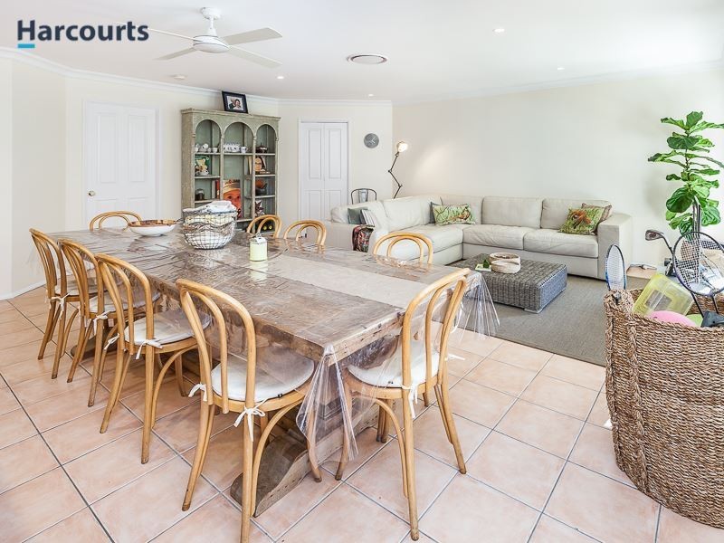 22 Grampion Circuit, North Lakes QLD 4509