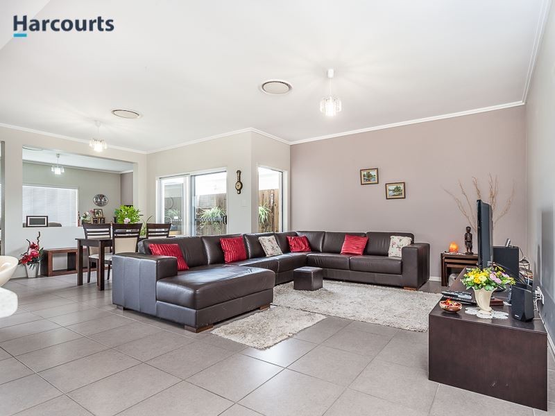 64 Kangaroo Street, North Lakes QLD 4509