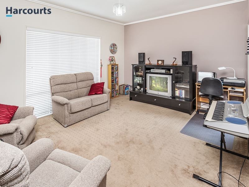 64 Kangaroo Street, North Lakes QLD 4509