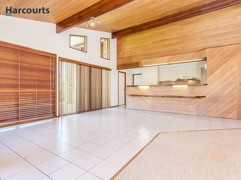 4 Third Avenue, Toorbul QLD 4510