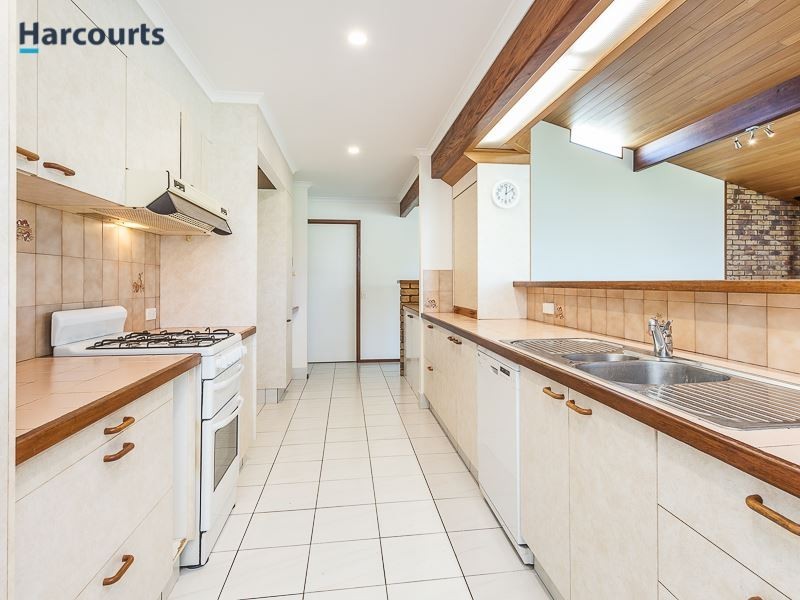 4 Third Avenue, Toorbul QLD 4510
