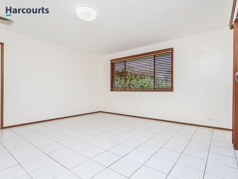 4 Third Avenue, Toorbul QLD 4510
