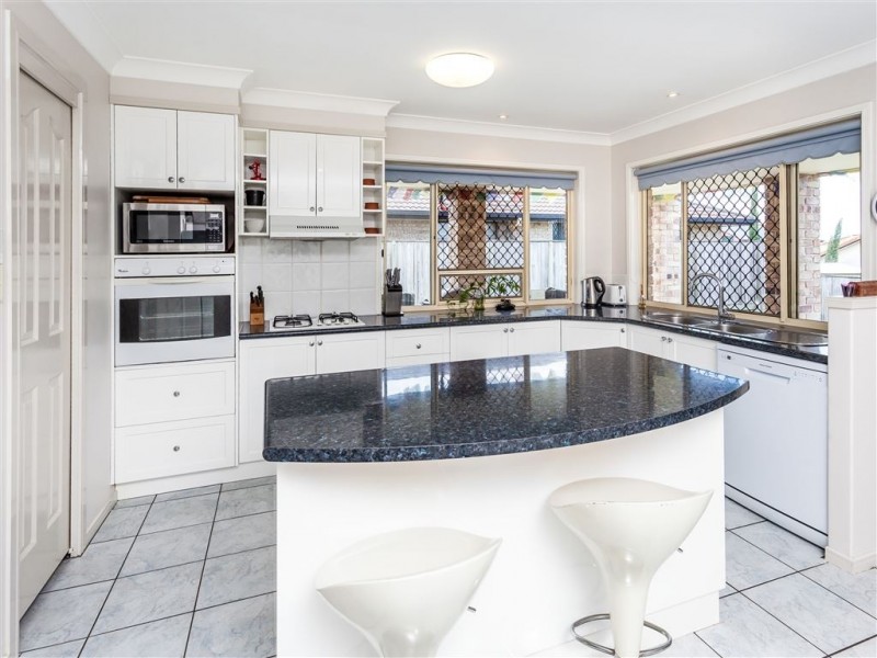 57 Southerden Drive, North Lakes QLD 4509