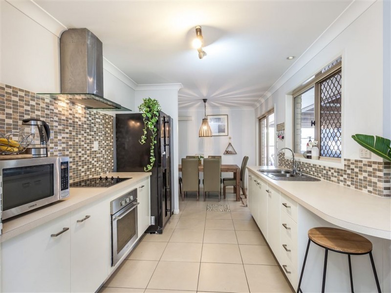 65 Hickory Drive, Narangba QLD 4504