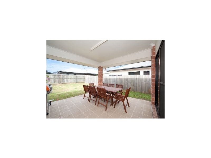 14 Ningaui Crescent, North Lakes QLD 4509