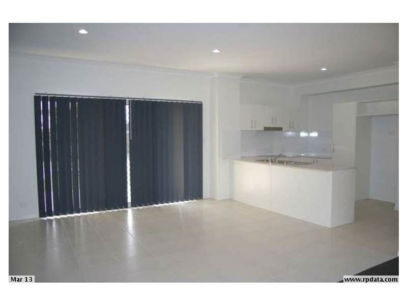 1/5 Kangaroo Street, North Lakes QLD 4509