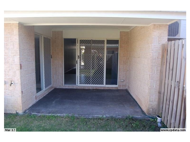 2/5 Kangaroo Street, North Lakes QLD 4509