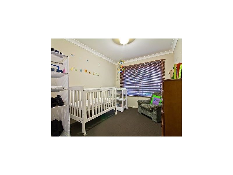 23 Cowen Terrace, North Lakes QLD 4509