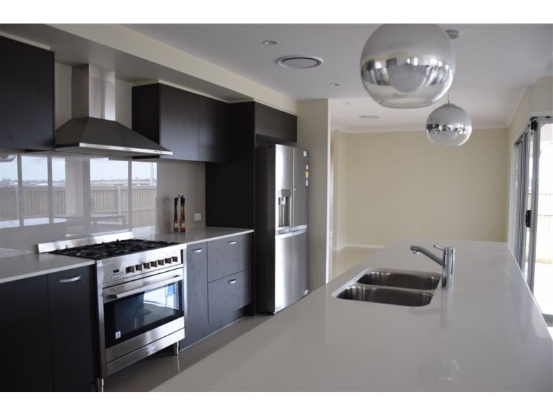 43 Hinton Crescent, Mango Hill QLD 4509