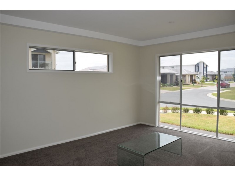 43 Hinton Crescent, Mango Hill QLD 4509