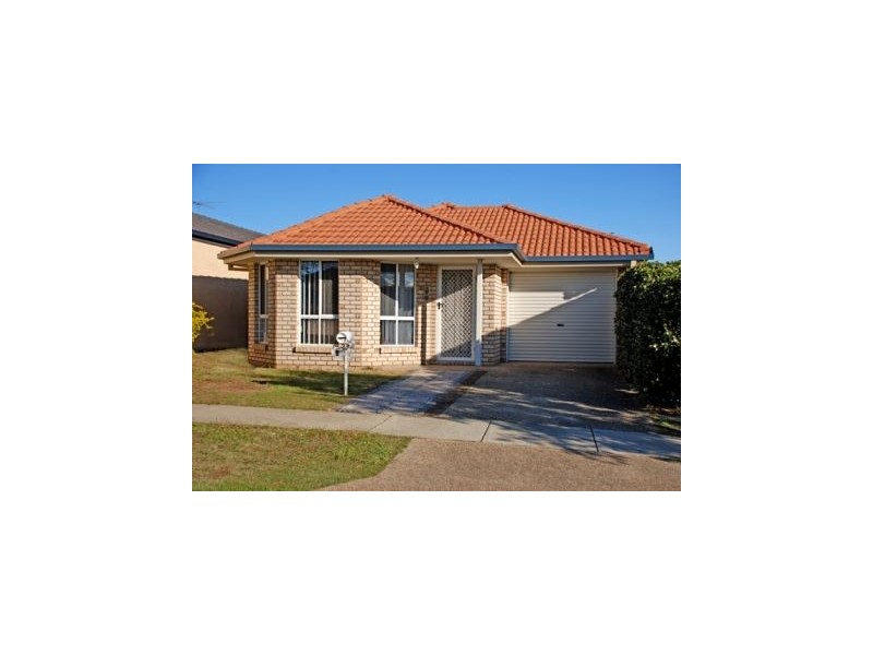9 Page Street, North Lakes QLD 4509