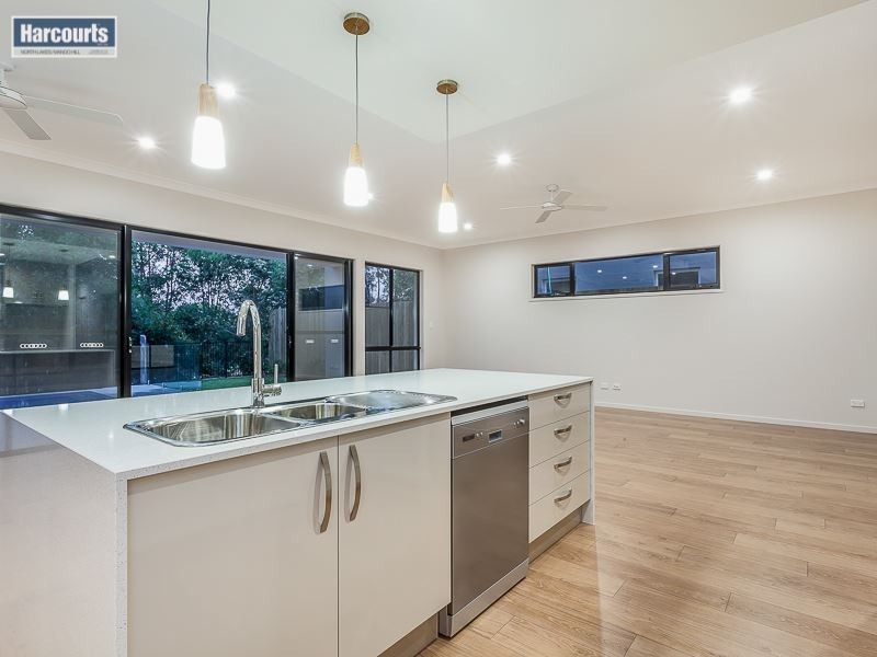 10 Birkdale Circuit, North Lakes QLD 4509