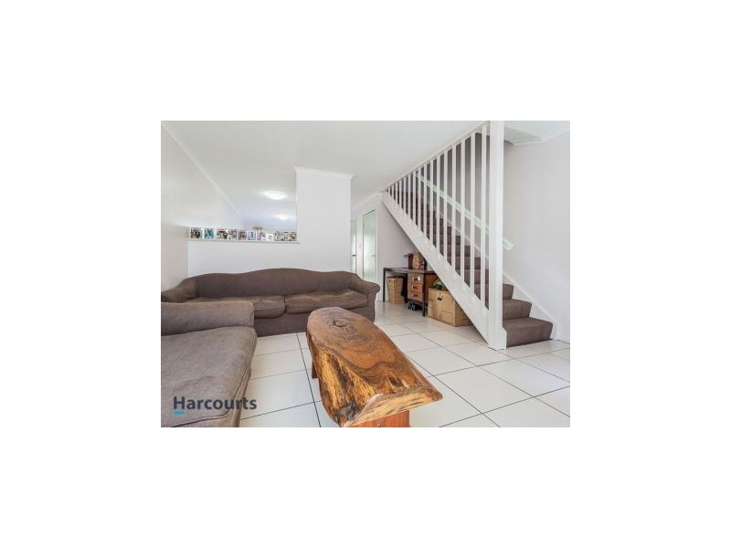 2/22 Mortimer Street, Caboolture QLD 4510