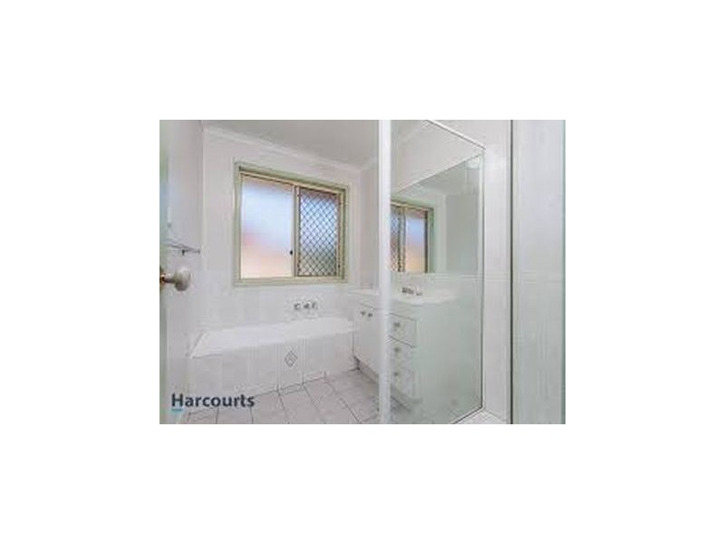 2/22 Mortimer Street, Caboolture QLD 4510