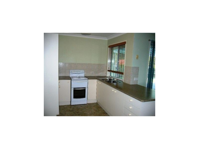 10 Highland Court, Petrie QLD 4502