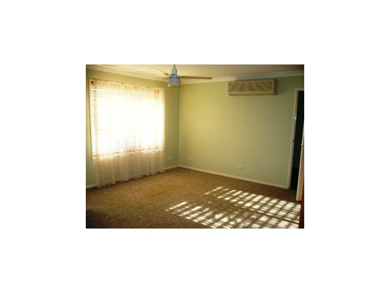 10 Highland Court, Petrie QLD 4502