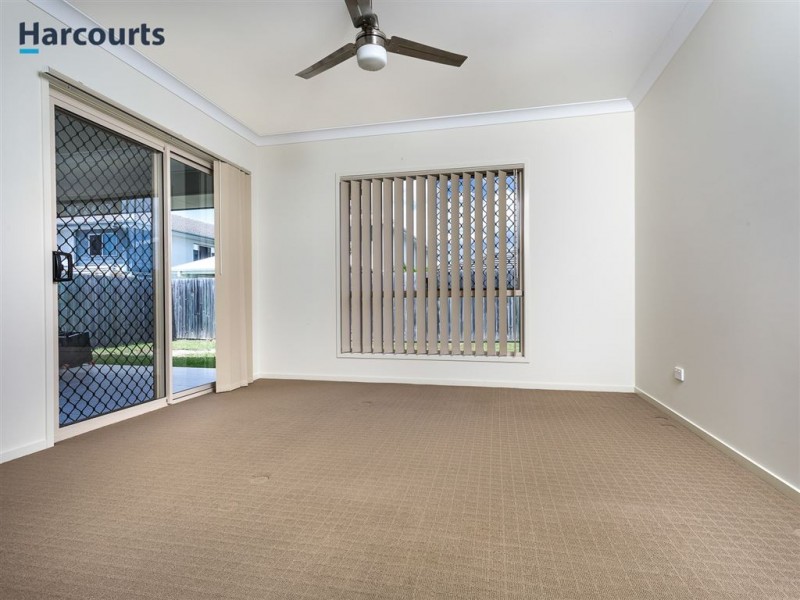 19 Friars Crescent, North Lakes QLD 4509