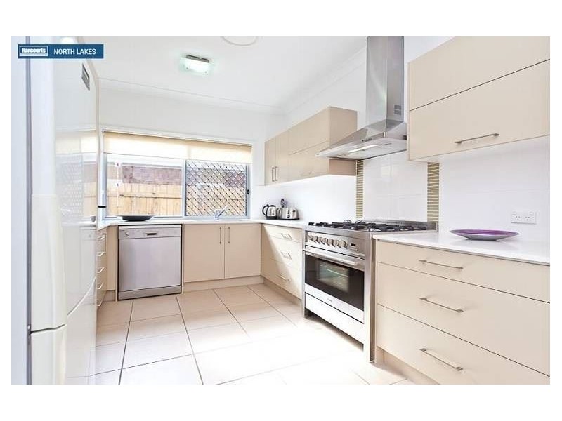 31 Kangaroo Street, North Lakes QLD 4509