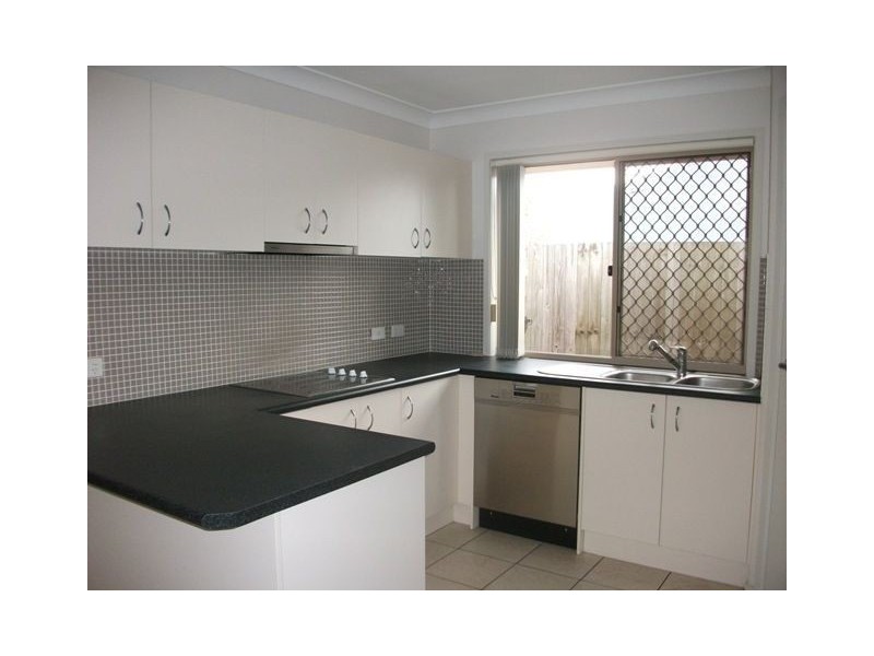 15 Brookfield Street, North Lakes QLD 4509