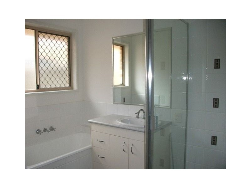 15 Brookfield Street, North Lakes QLD 4509