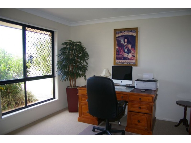 16 Briggs Drive, Caboolture QLD 4510