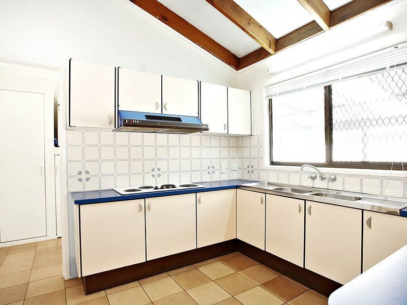 19 Jillian Street, Kallangur QLD 4503