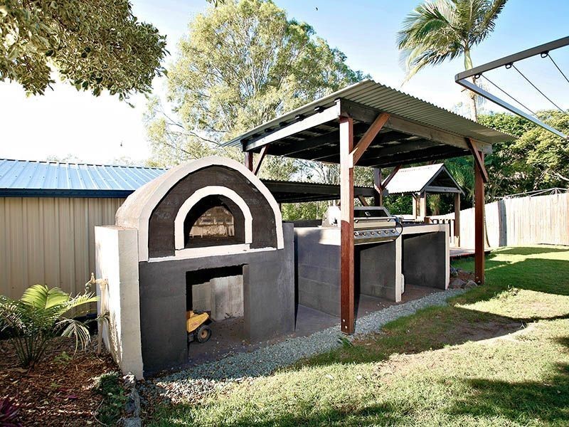 19 Jillian Street, Kallangur QLD 4503
