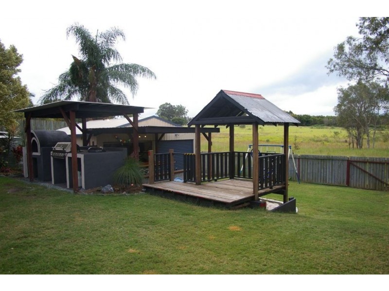 19 Jillian Street, Kallangur QLD 4503