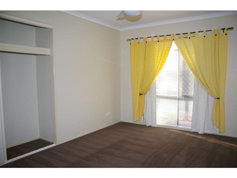 3 Chesterton Court, North Lakes QLD 4509