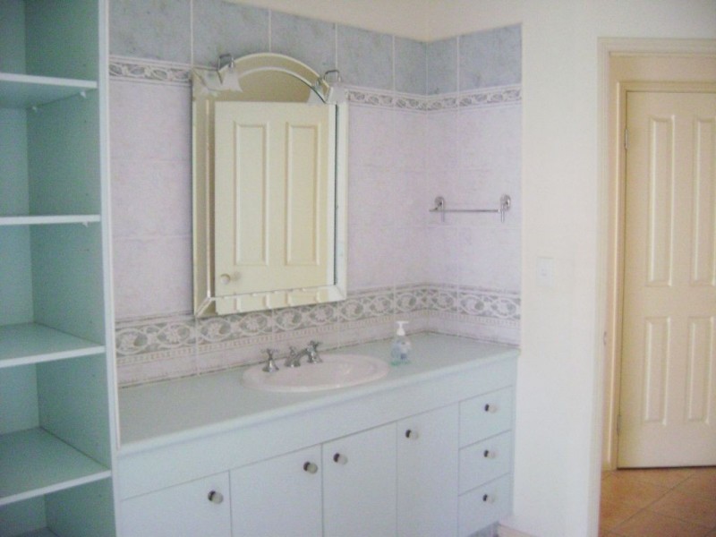 61 Castlehill Drive, Murrumba Downs QLD 4503