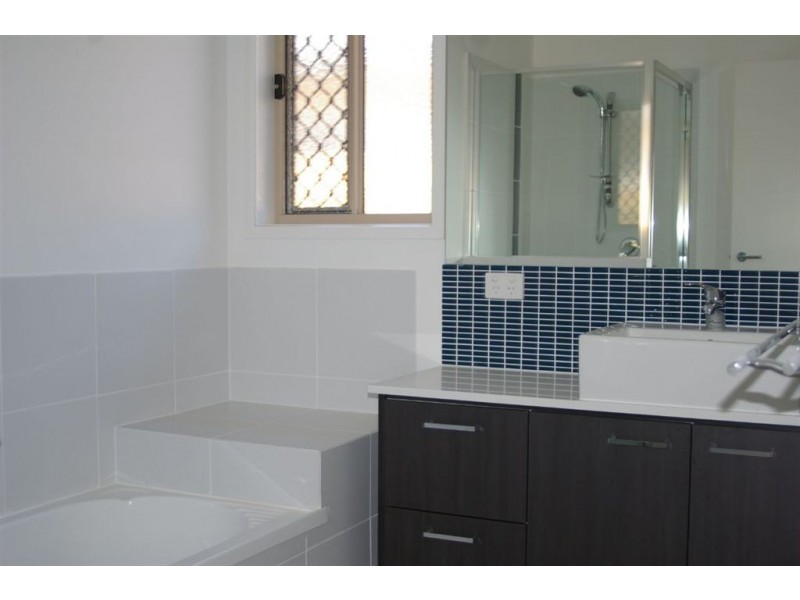 5 Lanagan Circuit, North Lakes QLD 4509