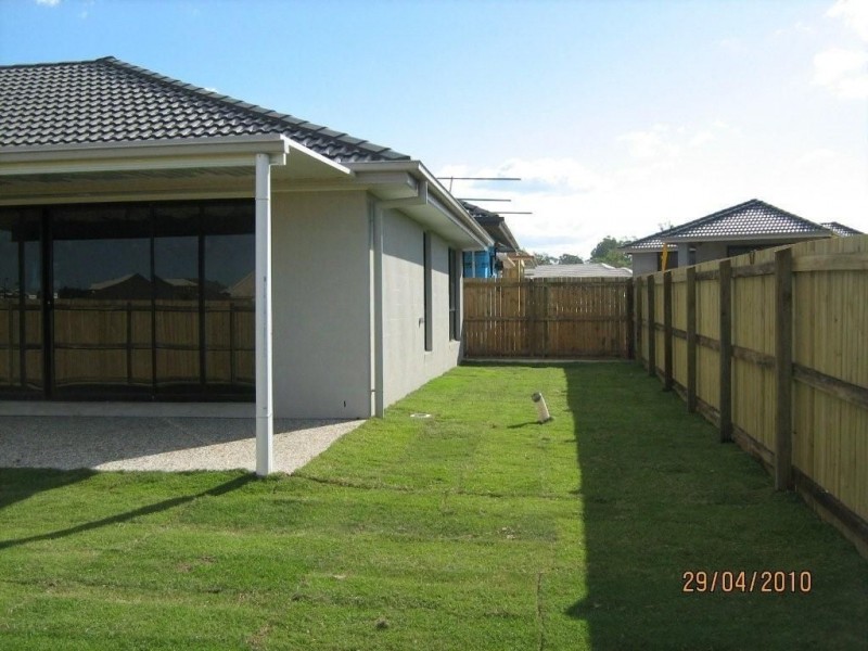 9 Nutmeg Drive, Griffin QLD 4503